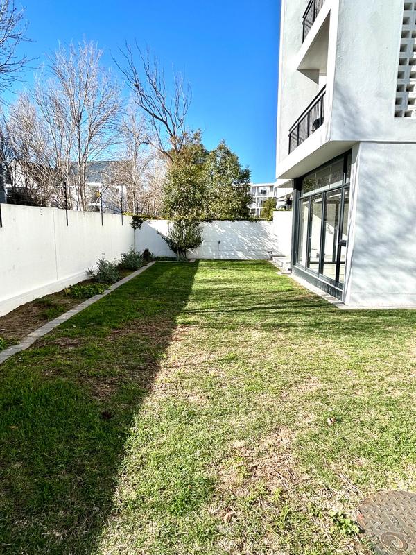To Let 3 Bedroom Property for Rent in Somerset West Western Cape